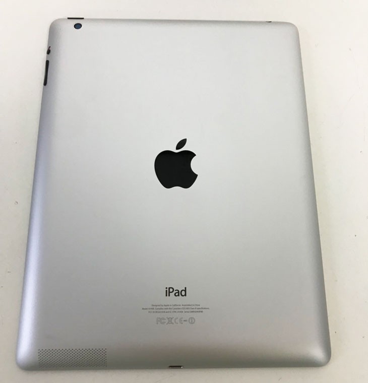 Apple iPad 第4世代 MD513J/A Retinaディスプレイ Wi-Fiモデル 16GB 
